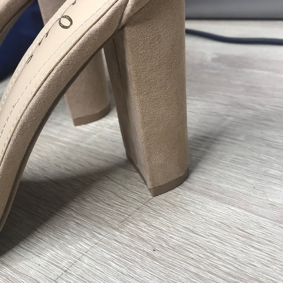 LULUs nude heals - Picture 5 of 5